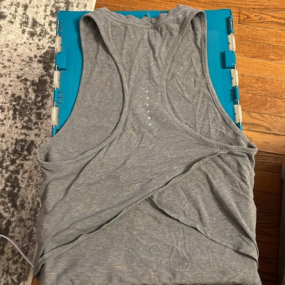 Nike Tanktop - Picture 2 of 2